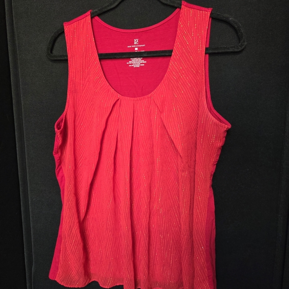 New York & Company Rich Red Top Gold Flecks Large